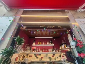 Retail in Barcelona, Barcelona to rent Interior Photo- Image 2 of 13