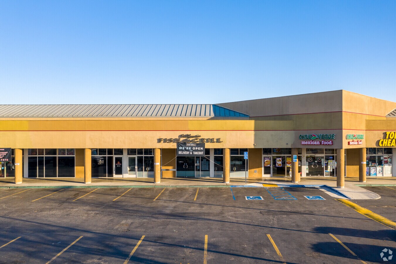 1425 W Artesia Blvd, Gardena 90248