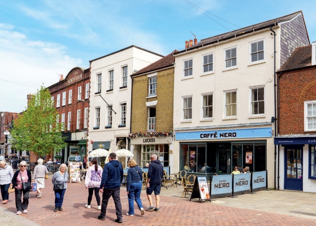 More details for 70 North St, Chichester - Retail for Sale