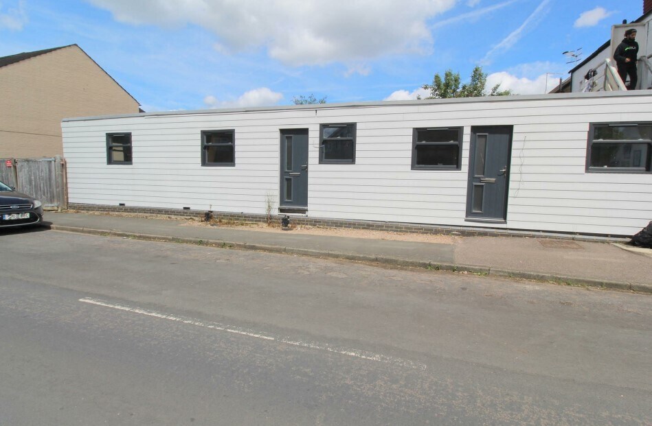 2A Eden Grove, Byfleet for sale Building Photo- Image 1 of 1