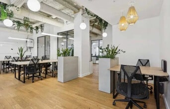 Office in Paris for sale Interior Photo- Image 2 of 5