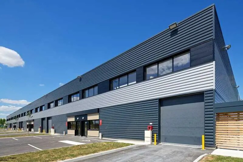 Office in Aulnay-sous-Bois to rent Building Photo- Image 1 of 15