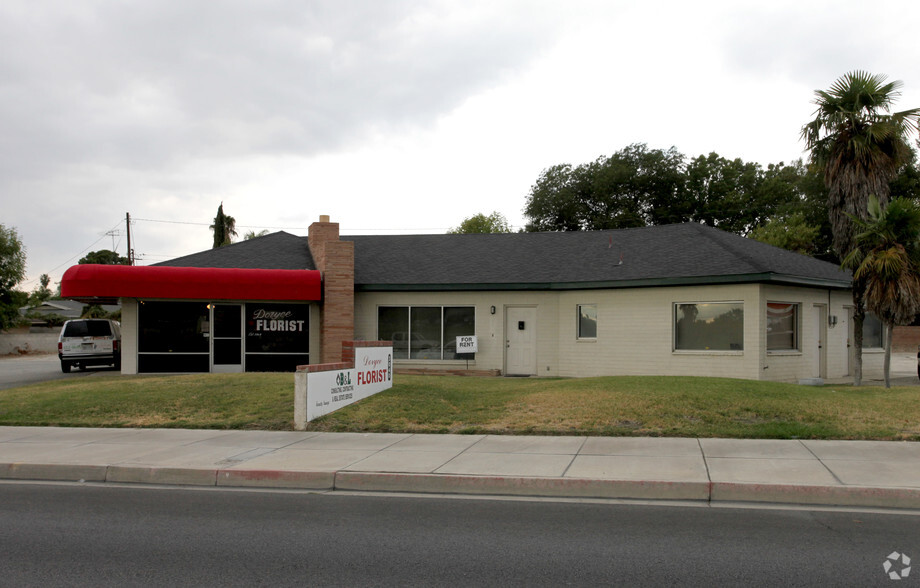 3040 E Florida Ave, Hemet, CA for sale - Building Photo - Image 2 of 2