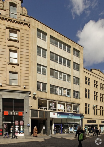 54-56 Fargate, Sheffield to rent - Building Photo - Image 3 of 3