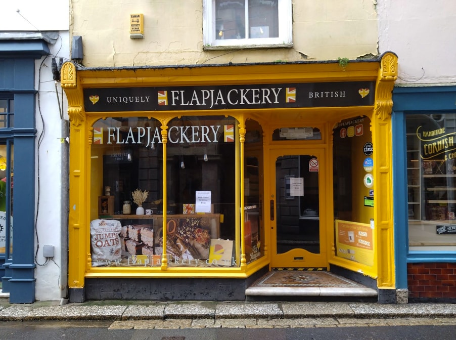 11-13 Fore St, Fowey to rent Primary Photo- Image 1 of 2