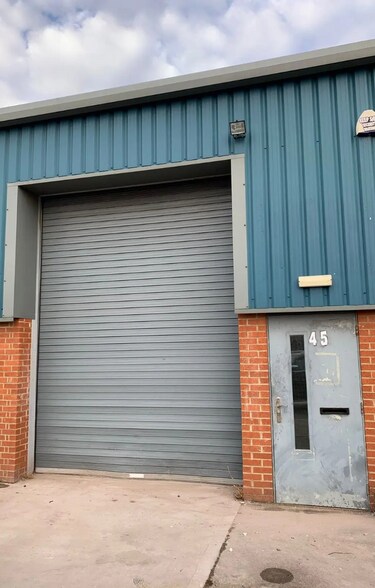 Metcalfe Rd, Middlesbrough to rent - Building Photo - Image 2 of 3