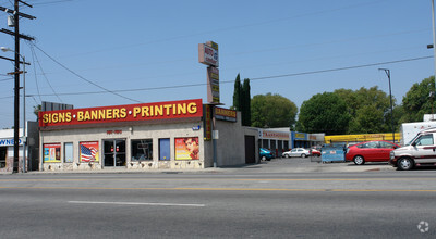 7819 Sepulveda Blvd, Van Nuys, CA for sale Primary Photo- Image 1 of 1