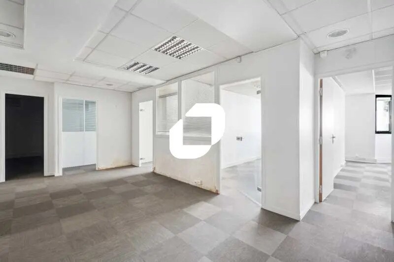 Office in Levallois-Perret to rent - Interior Photo - Image 3 of 15