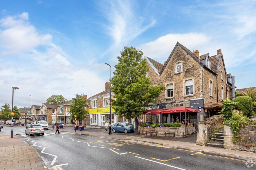 36-40 High St, Portishead to rent - Building Photo - Image 3 of 5