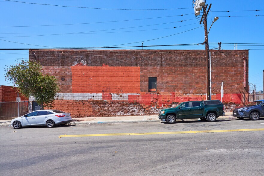 1200 W El Segundo Blvd, Gardena, CA for sale - Building Photo - Image 3 of 27