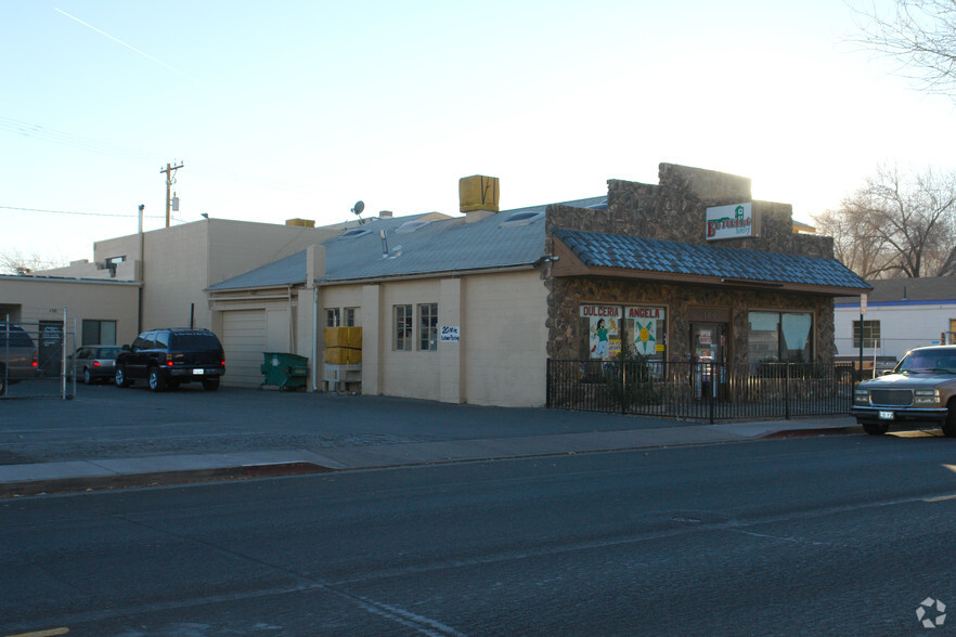 160 E Grove St, Reno, NV for sale - Building Photo - Image 2 of 5