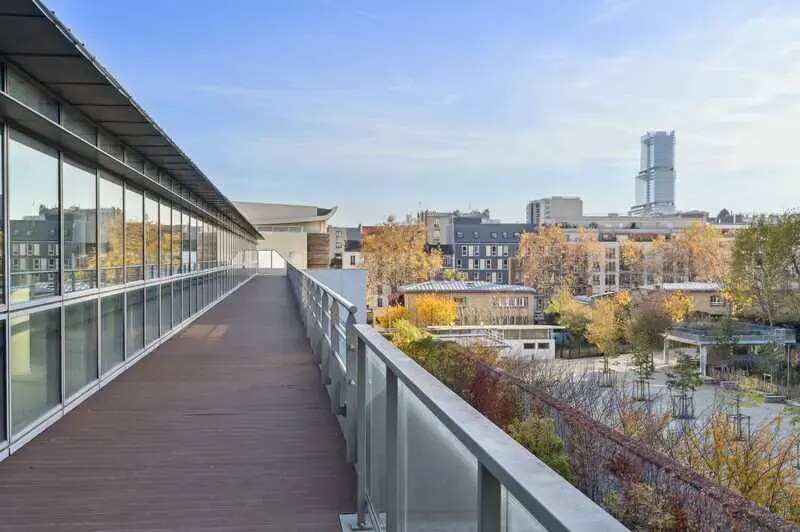 24-26 Rue Villeneuve, Clichy to rent - Building Photo - Image 3 of 7