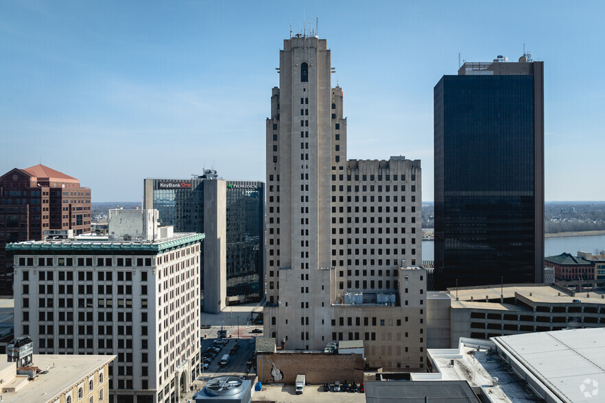 405 Madison Ave, Toledo, OH for sale - Building Photo - Image 3 of 21