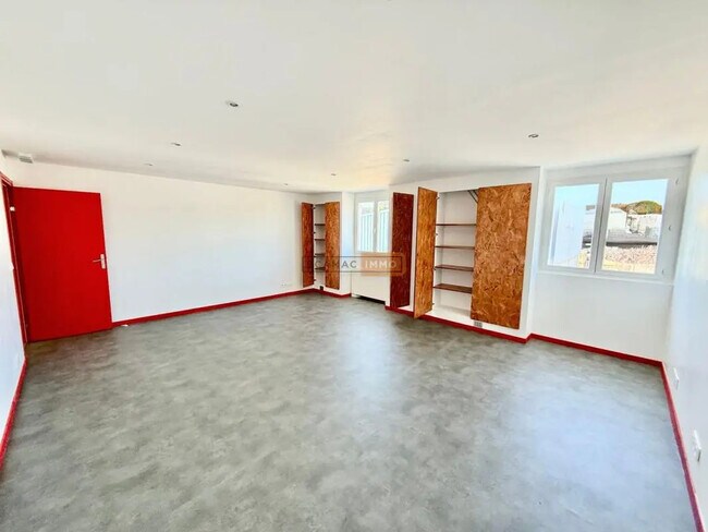 Location Bureaux 60 m²