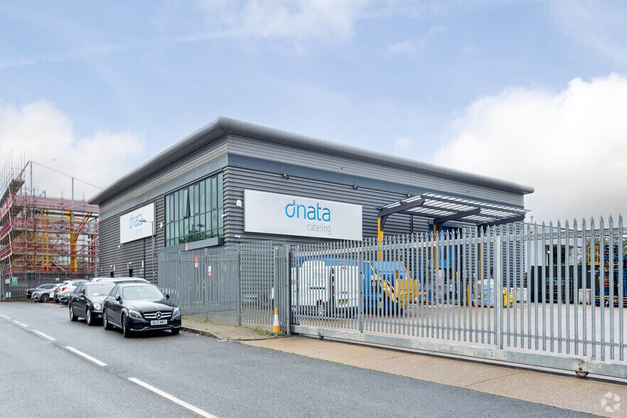 Gascoigne Rd, Barking for sale - Primary Photo - Image 1 of 1