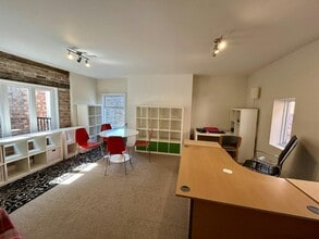 High St, Bridgnorth to rent Interior Photo- Image 2 of 3