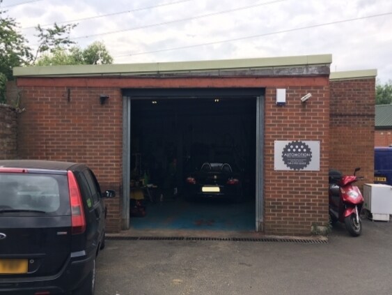 Riverside Road, Watford for sale Primary Photo- Image 1 of 1