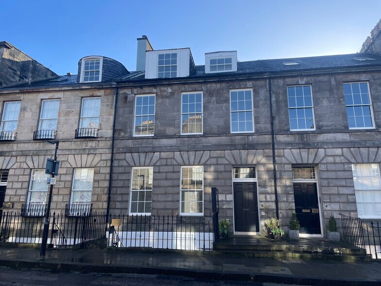 24 Stafford St, Edinburgh to rent - Building Photo - Image 2 of 2