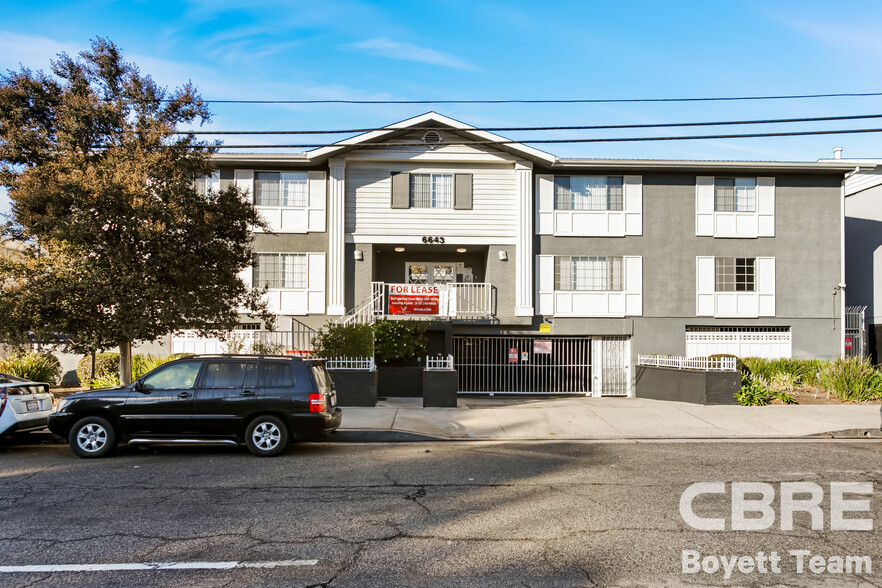 6643 Haskell Ave, Van Nuys, CA for sale - Building Photo - Image 2 of 17