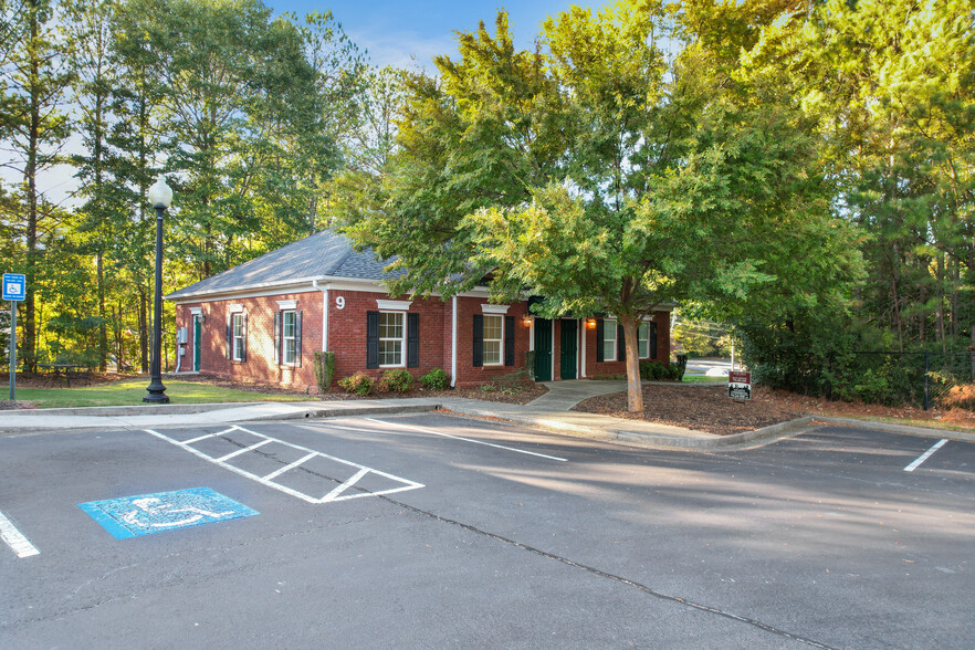 3417 Canton Rd, Marietta, GA for sale - Building Photo - Image 1 of 9