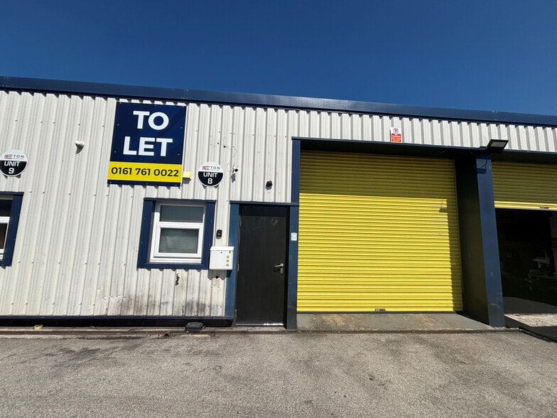 Eton Hill Rd, Manchester to rent - Building Photo - Image 2 of 2