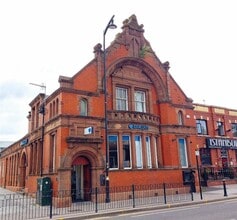 460 Bury New Rd, Manchester to rent Building Photo- Image 1 of 1