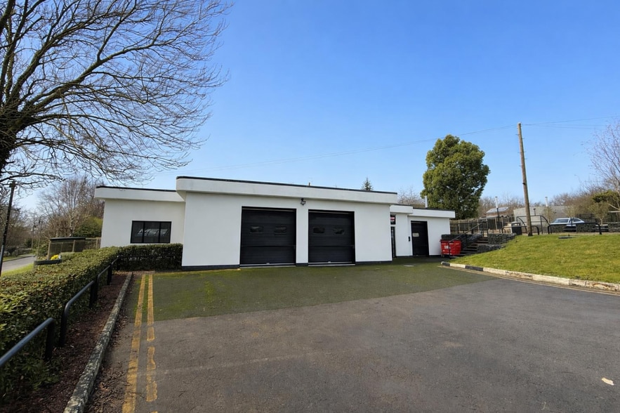 Peterborough Rd, Wansford to rent - Building Photo - Image 3 of 5