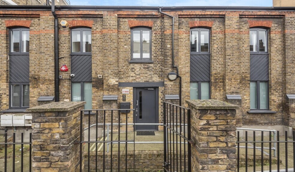 85 St. Pauls Rd, London for sale - Primary Photo - Image 1 of 1