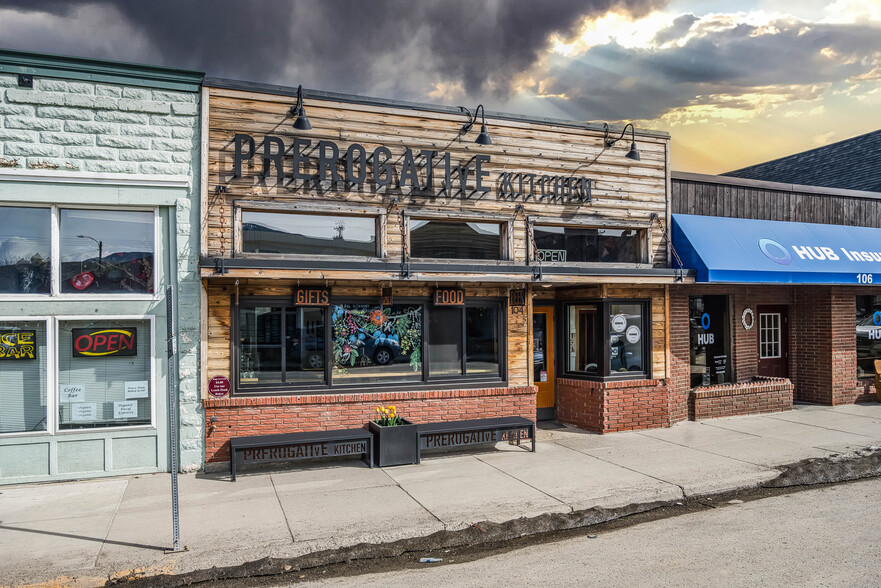 104 S Broadway Ave, Red Lodge, MT for sale - Primary Photo - Image 1 of 12