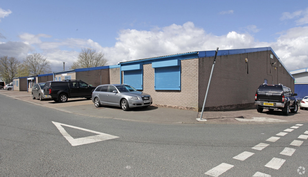 Wednesbury Trading Estate, Wednesbury for rent - Primary Photo - Image 1 of 3