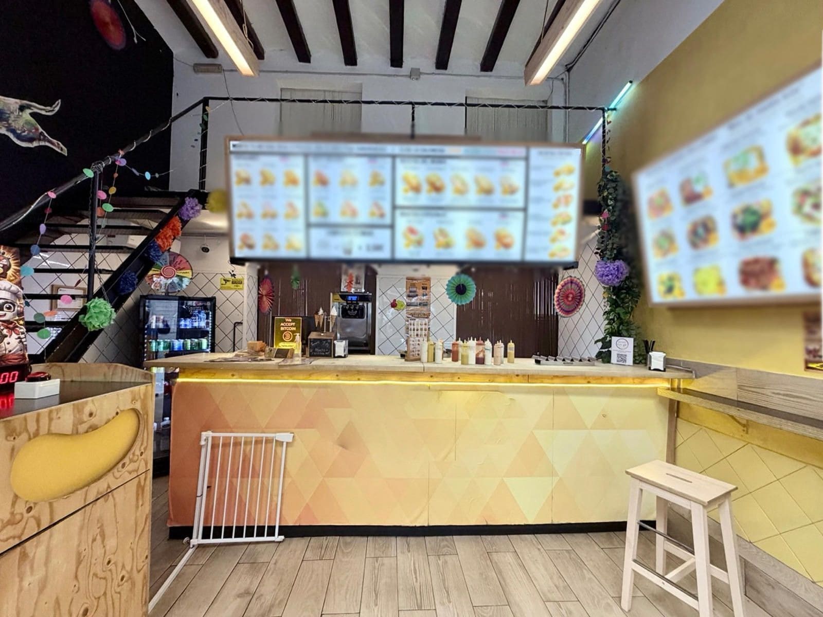 Retail in Barcelona, Barcelona to rent Interior Photo- Image 1 of 14
