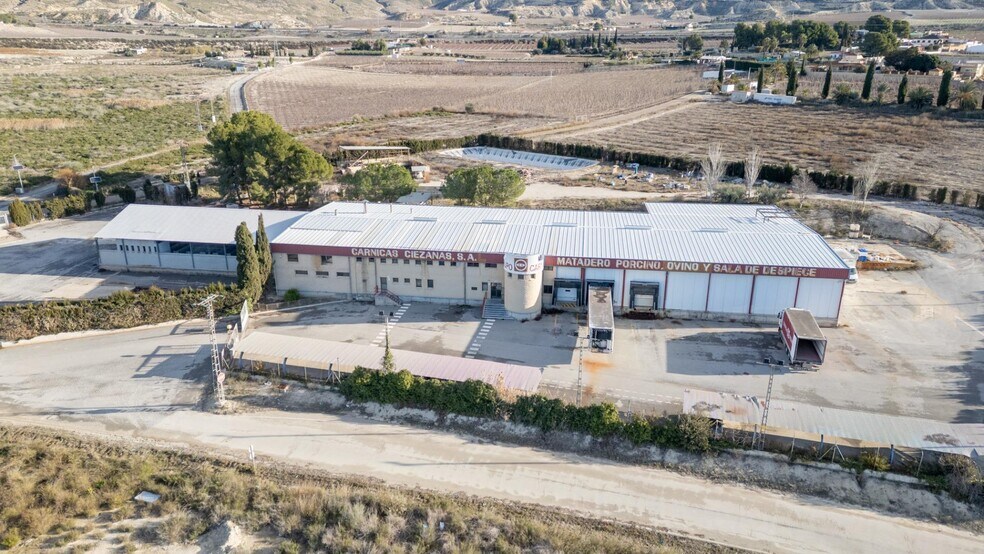 Industrial in Cieza, Murcia to rent - Aerial - Image 3 of 32