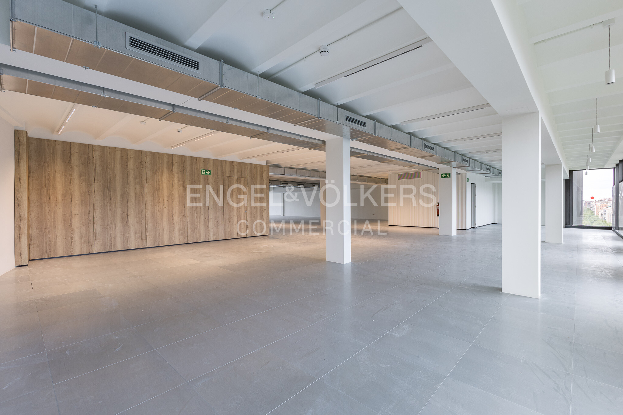 Office in Barcelona, Barcelona to rent Interior Photo- Image 1 of 14