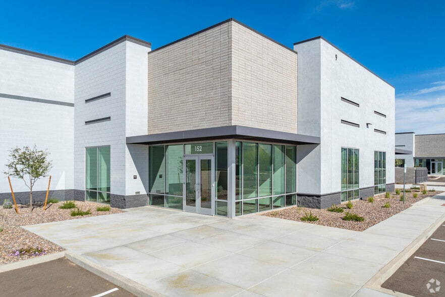 7303 S Hawes Rd, Mesa, AZ to rent - Building Photo - Image 3 of 18