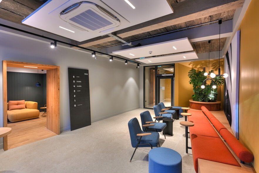 389 Argyle St, Glasgow to rent - Interior Photo - Image 2 of 8