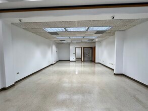 111 Sand Island Access Rd, Honolulu, HI to rent Building Photo- Image 2 of 5