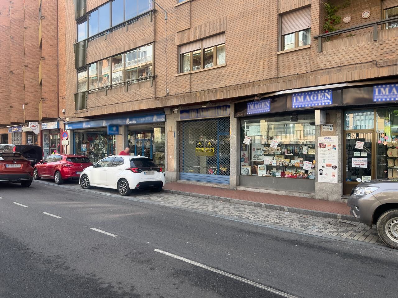 Retail in Ávila, Ávila to rent Floor Plan- Image 1 of 11
