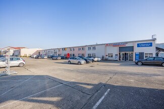 More details for 31 Rue Wilson, Décines-Charpieu - Office, Light Industrial to Rent