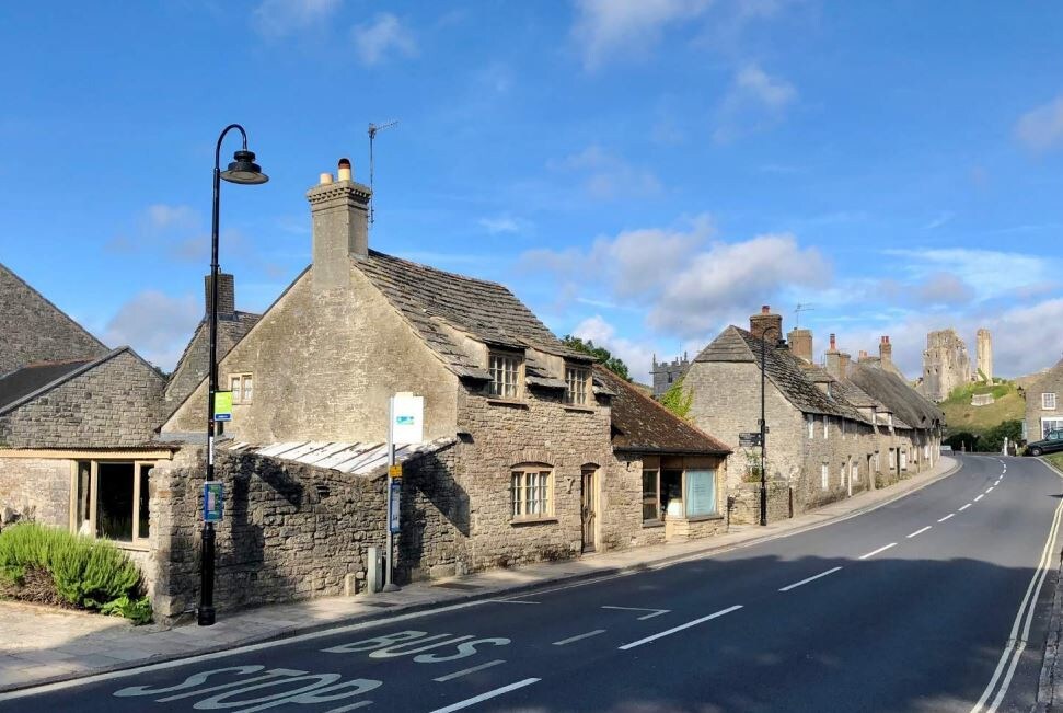 46-48 East St, Corfe Castle for sale Primary Photo- Image 1 of 1