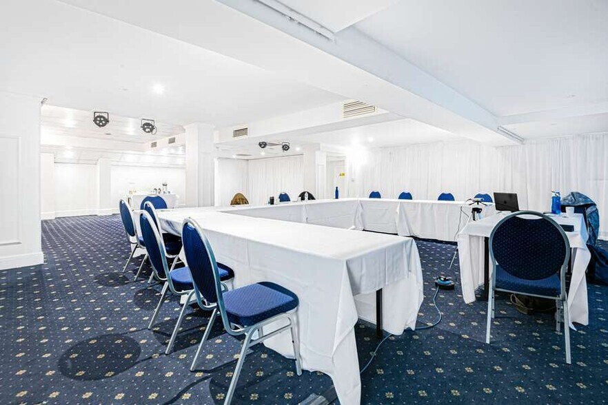 1-3 Kings Rd, Brighton for sale - Building Photo - Image 1 of 9