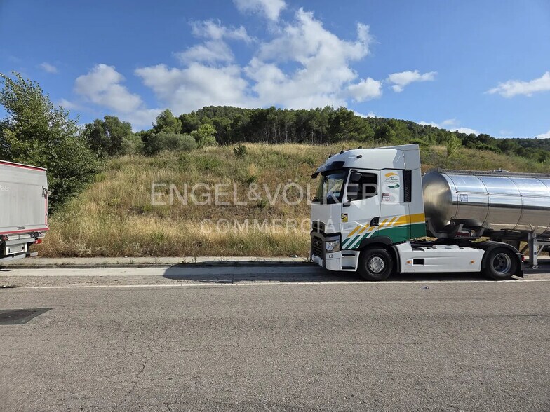 Land in Castellví de Rosanes, Barcelona for sale - Building Photo - Image 2 of 5