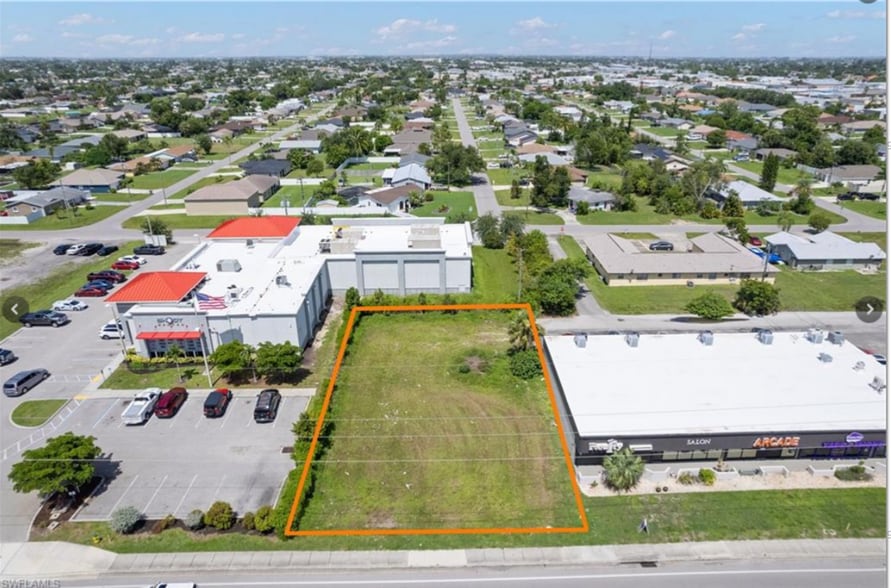 1116 Del Prado Blvd S, Cape Coral, FL for sale - Building Photo - Image 1 of 6