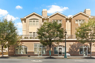 3219-3233 Tremont Rd, Upper Arlington, OH for rent Building Photo- Image 1 of 6