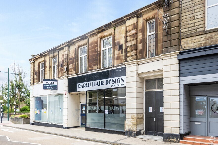 4-5 Newmarket St, Consett to rent - Primary Photo - Image 1 of 2