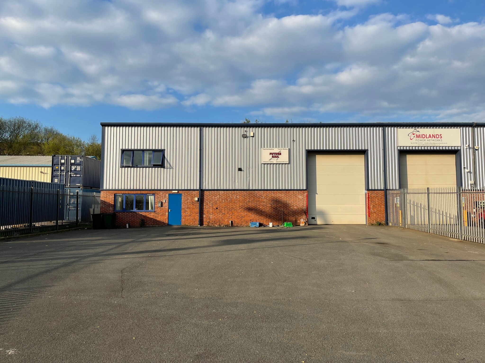 Galveston Grv, Stoke On Trent to rent Building Photo- Image 1 of 14