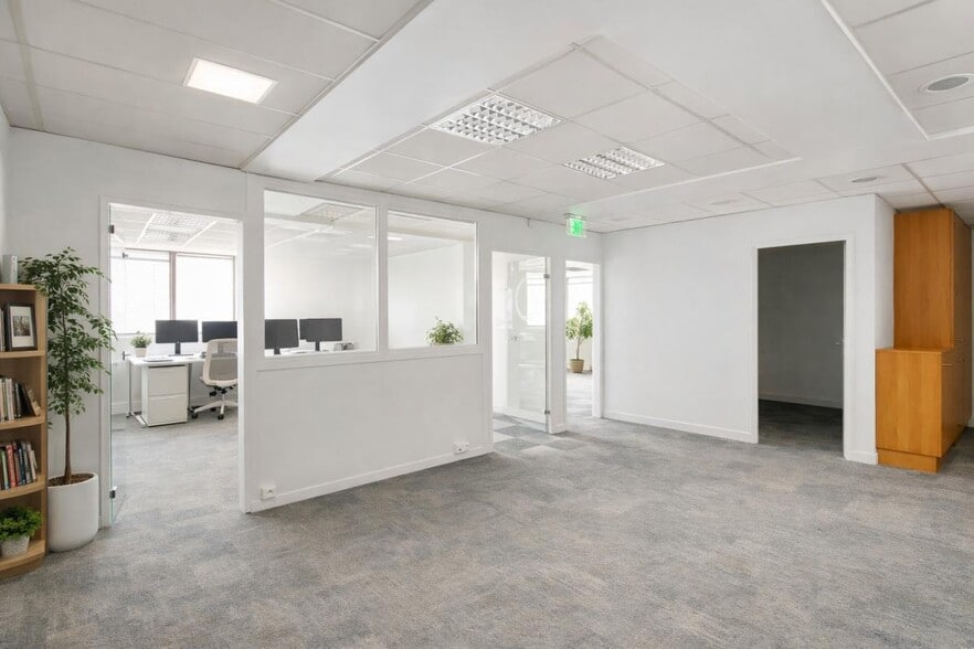Office in Levallois-Perret to rent - Interior Photo - Image 3 of 5