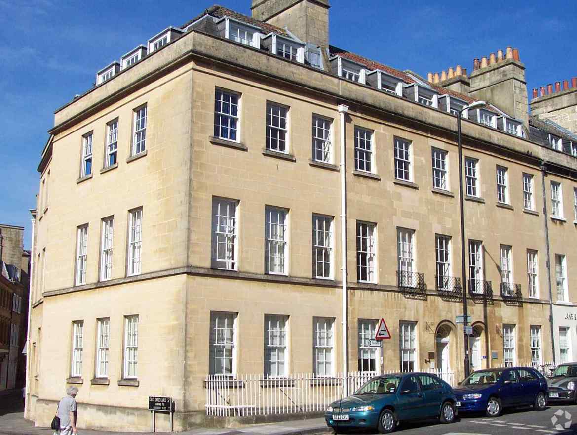 2-4 Henry St, Bath for sale Primary Photo- Image 1 of 1