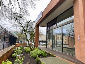 2825 NE 125th St, Seattle WA - Commercial Property