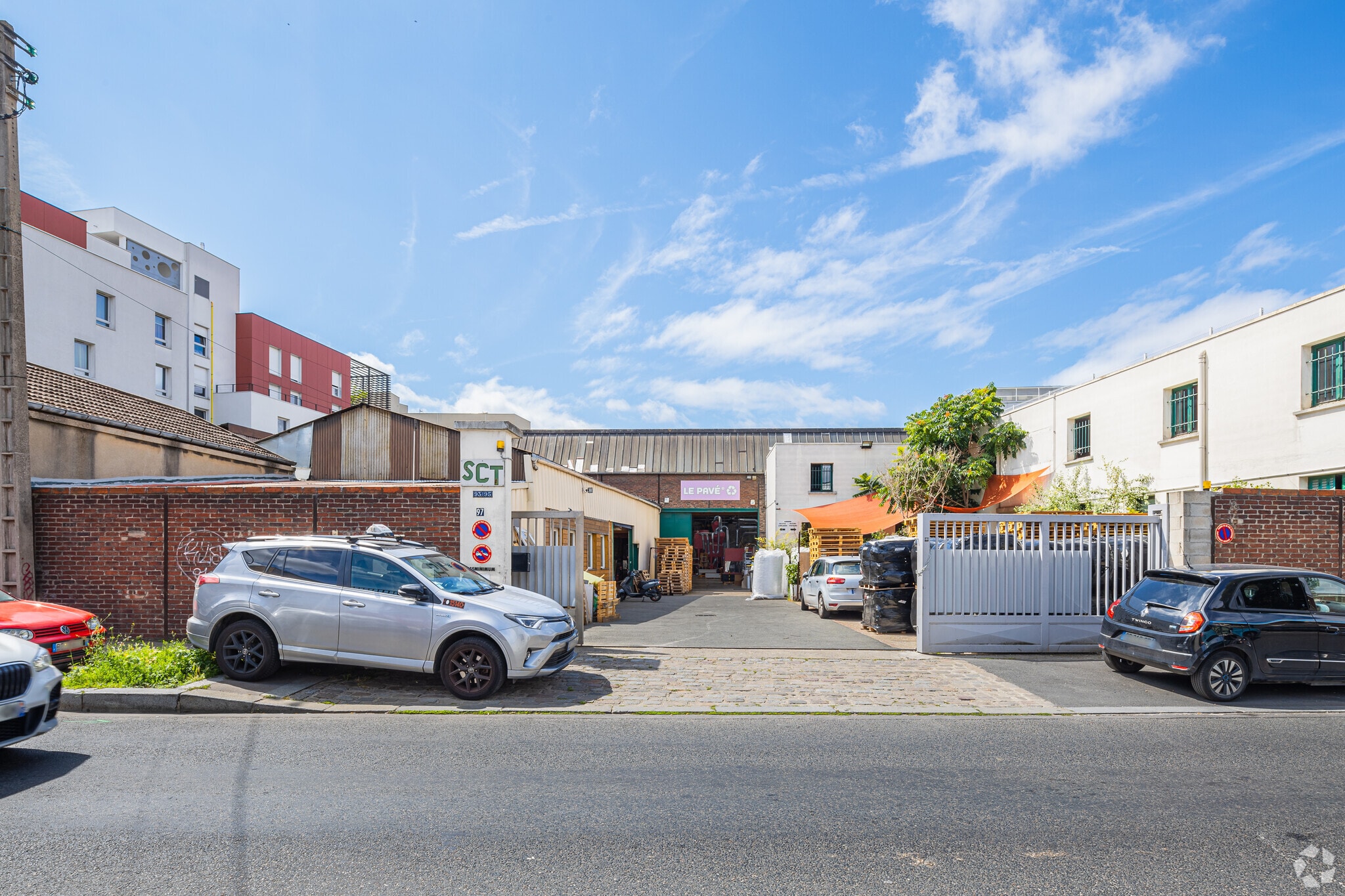 91-97 Rue Du Port, Aubervilliers to rent Primary Photo- Image 1 of 10