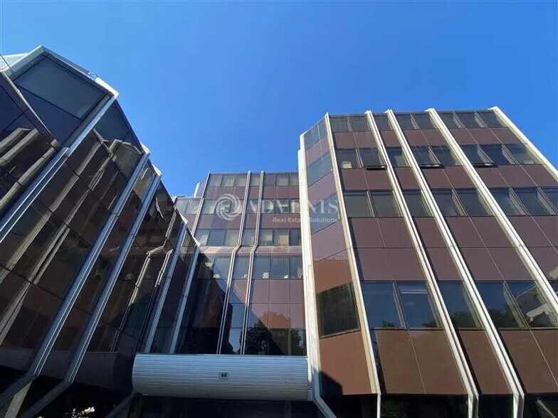 Office in Malakoff to rent - Building Photo - Image 3 of 6